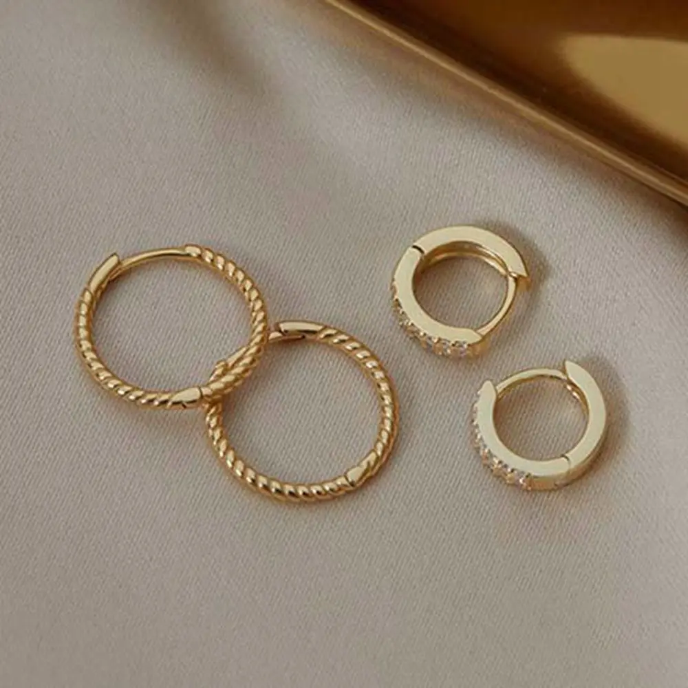 

2021 New Design Thread Triangle Zircon Crystal Small Hoops Sets Gold Chain Earrings for Women Twist Beads Fashion Jewelry