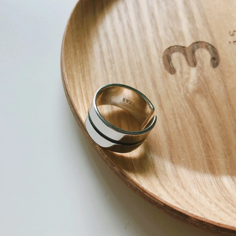 LouLeur Real 925 Silver Sterling Rings Minimalist Line High Quality Wide Ring for Women Casual Office Party Ring Fashion Jewelry
