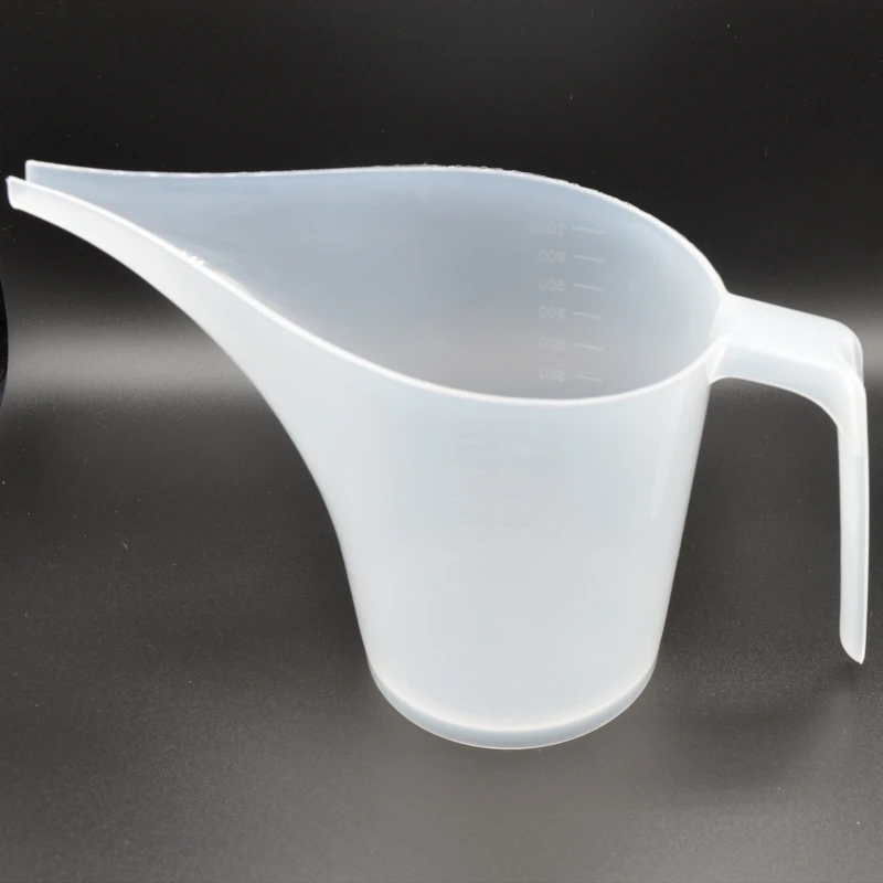 

PP Measuring Pitcher Tip Mouth Plastic Measuring Jug Cup 1000ml Capacity