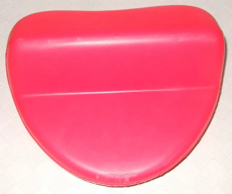 bathtub headrest heart-shape pillow + hot tub spa Red color | Обустройство дома