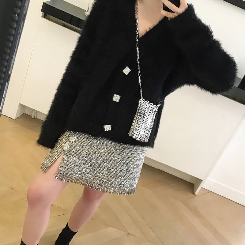 Сумка-мессенджер женская металлическая серебристая с цепочкой |