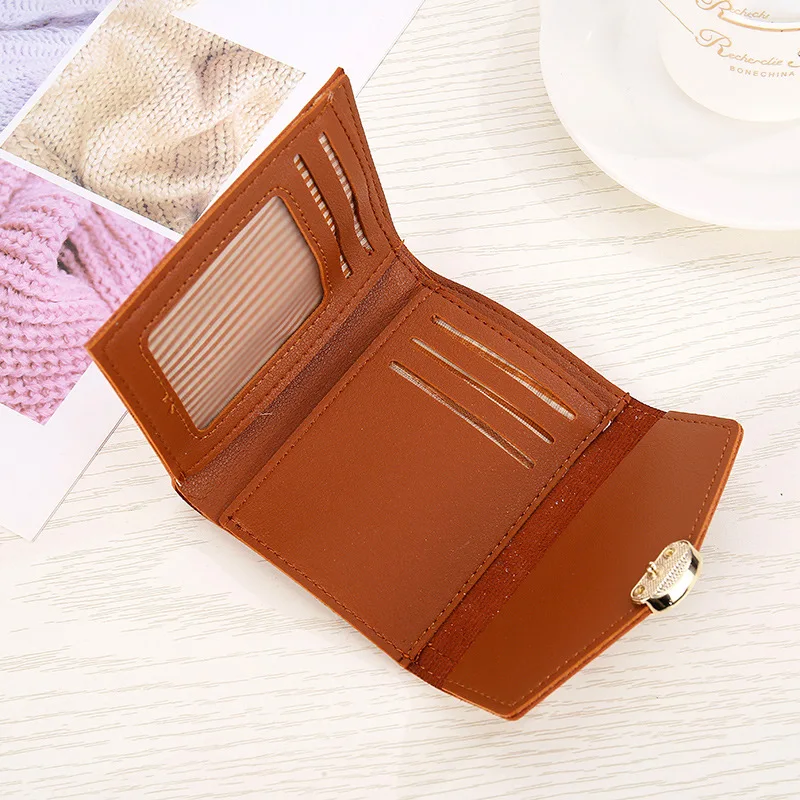 Кошелек женский короткий с отделением для банковских карт | Багаж и сумки