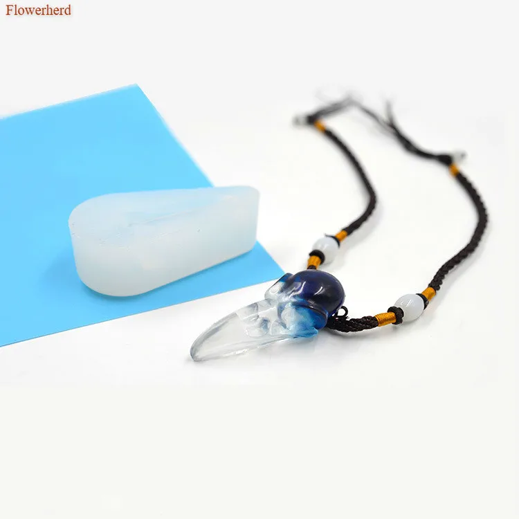 Креативные инструменты для мастики дневной фотография маленький монстр гоблин