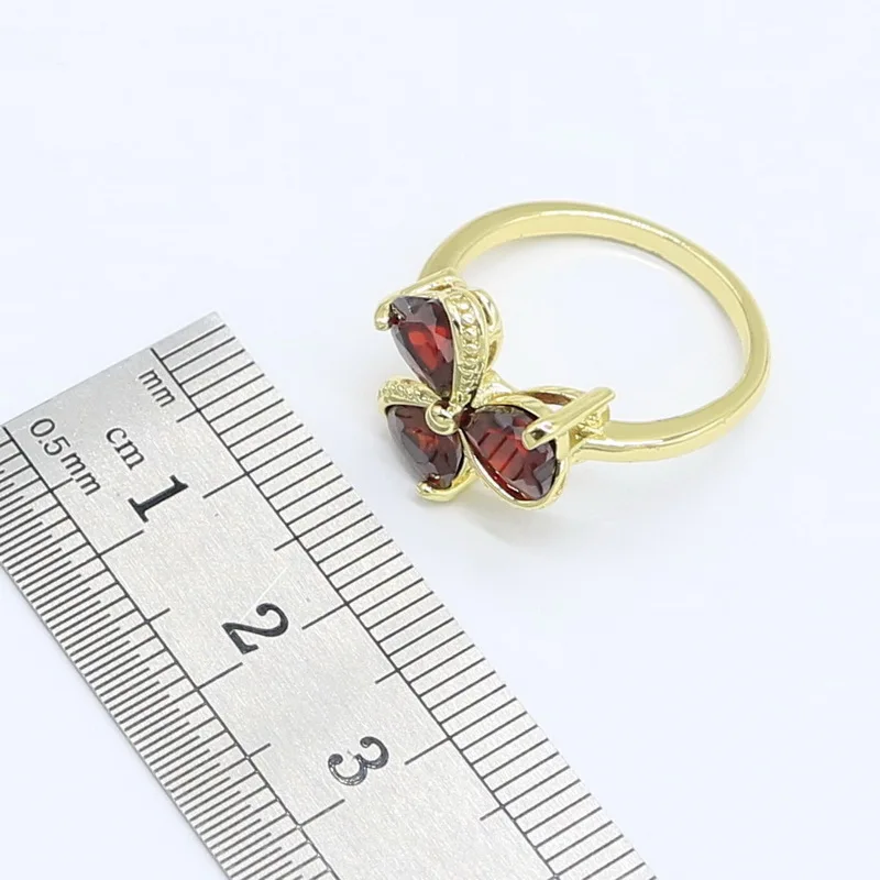 Набор украшений для женщин серьги-гвоздики ожерелье кольцо подарок на день