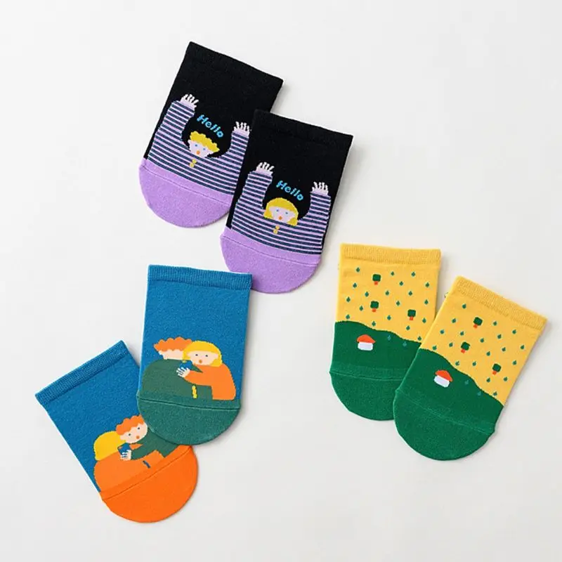 

Women's Socks & Hosiery
