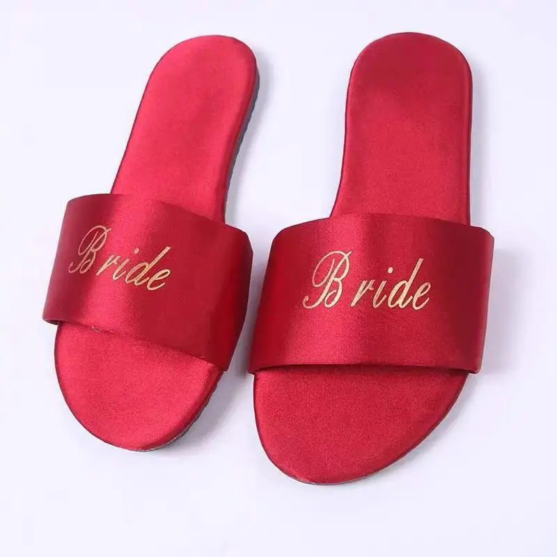 red Shipping7 пар/партия 7 видов цветов, с надписью "Bride to be" курица вечерние подарок персонализированный атласный тапочки подарки невесте на свадьбу - Цвет: red