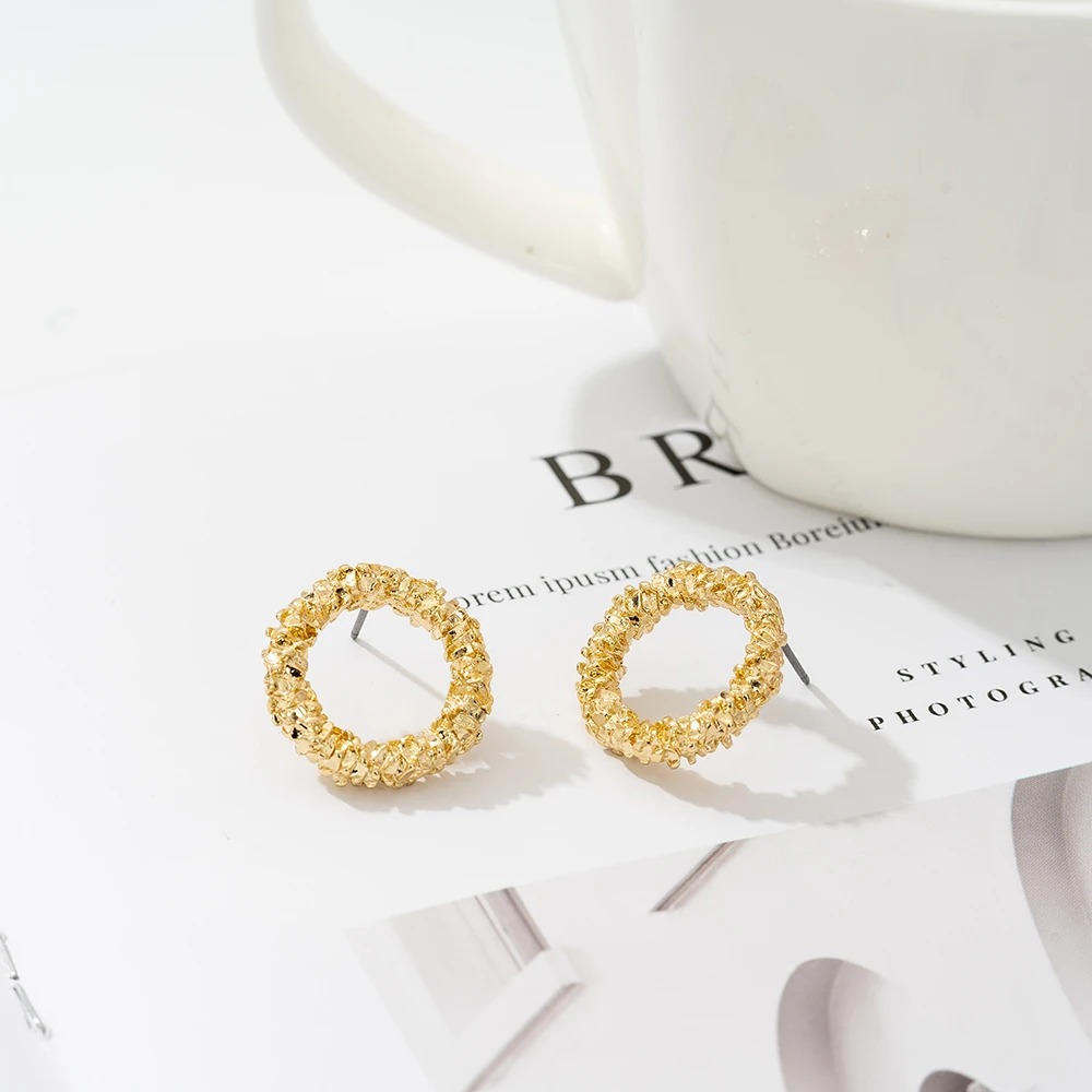 

Wholesale Small Order Fashion Jewelry Geometric Round Stud Gold Plated Earrings