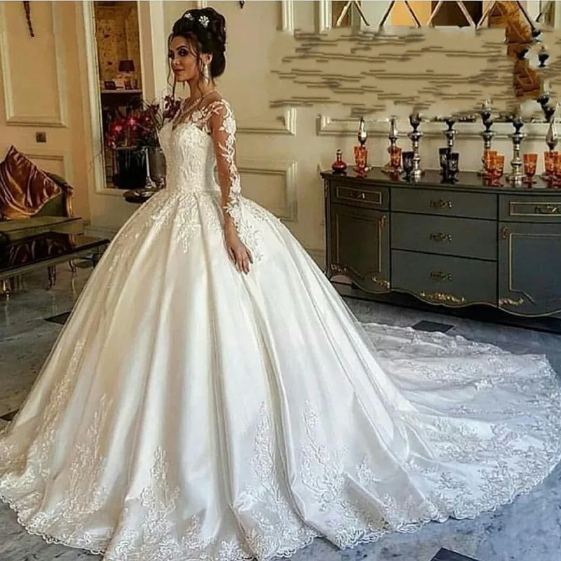 luxury Long sleeve Muslim satin wedding dress 2021 Ball gown bridal dress robe mariee Wedding gown court train vestidos de boda