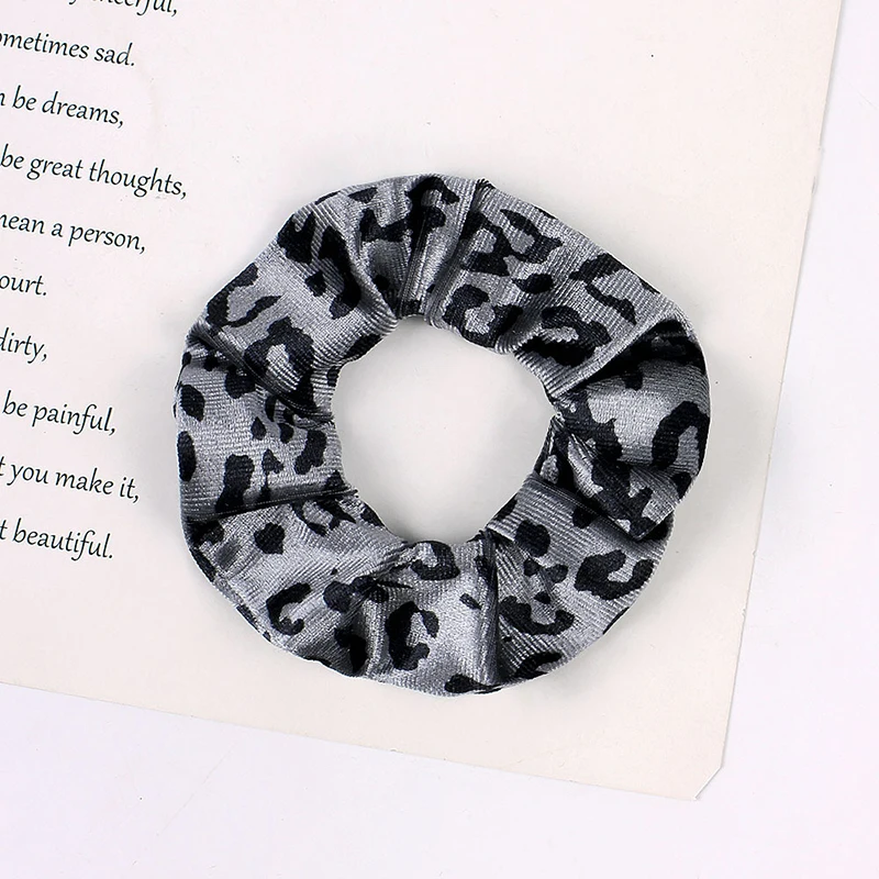 

Korea Leopard Autumn Winter Women Warm Velvet Big Hair Scrunchies Solid Soft Vintage Hair Gums Striped Fabric Rubber Bands