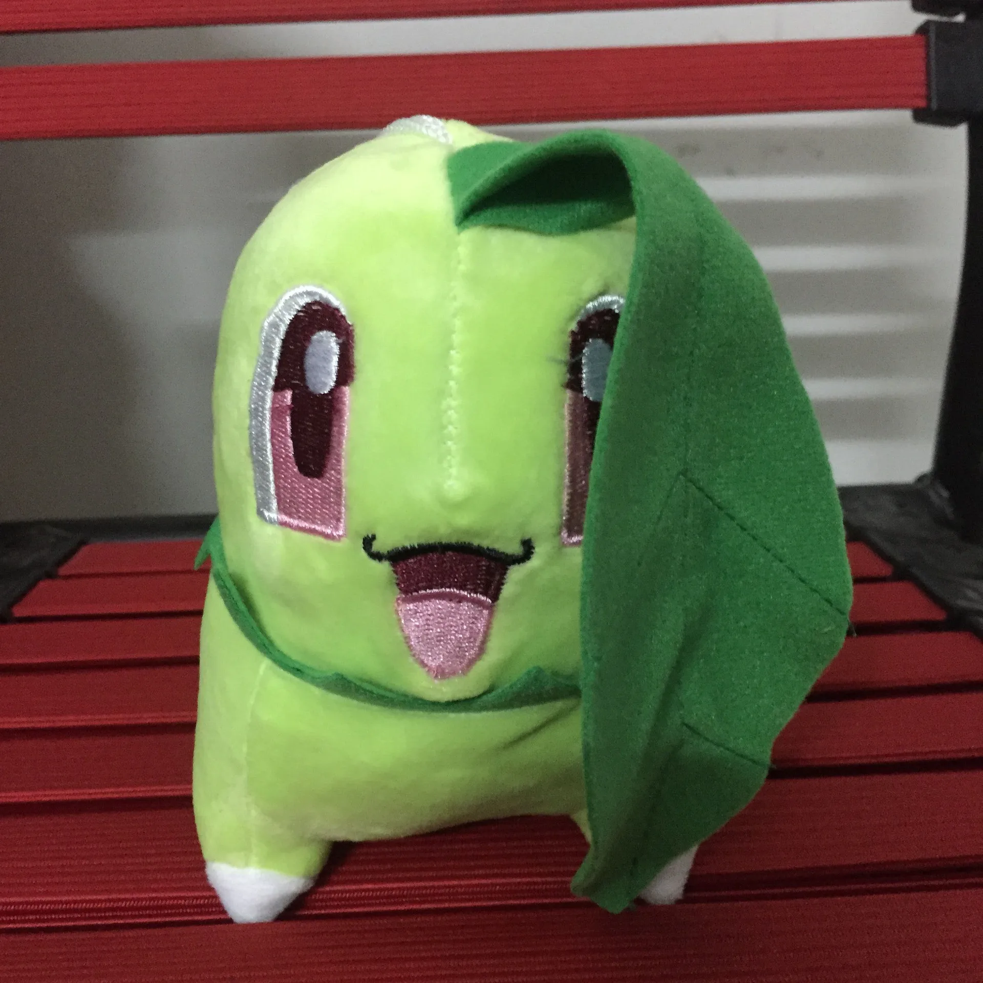 7 дюймов плюшевые Chikorita с стакан на присоске милые мягкие высокого качества