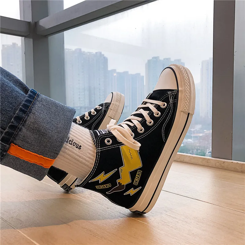 Кеды Pikachu мужские с молнией модные высокие кроссовки мультяшный рисунок черные |