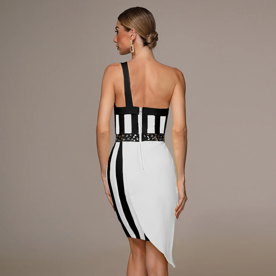 Новинка лета 2021 платье на одно плечо необычное Бандажное с бусинами без бретелек