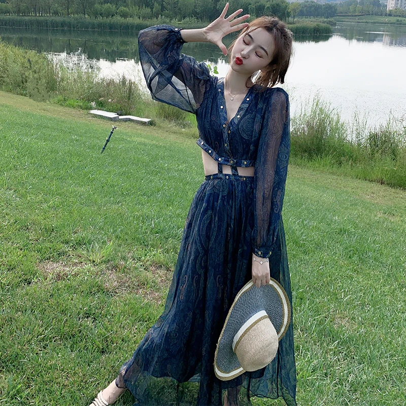 

Summer Women's Young Fashion Dresses Empty Beach Skirts Sexy Cropped Short Tops Long Skirt Suits