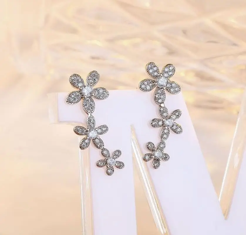 Женские длинные серьги капли с цветочным цирконием и кристаллами Marquise блестящим