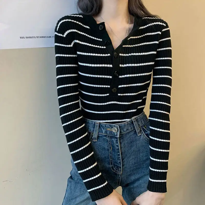 

Bottom coat female spring and autumn versatile Korean slim fit foreign style tight top stripe thin sweater female student