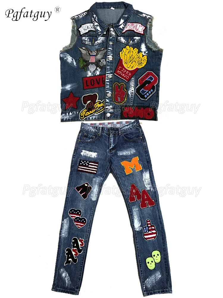 Мужской джинсовый костюм с вышивкой ковбойский жилет рисунком черепа и значок