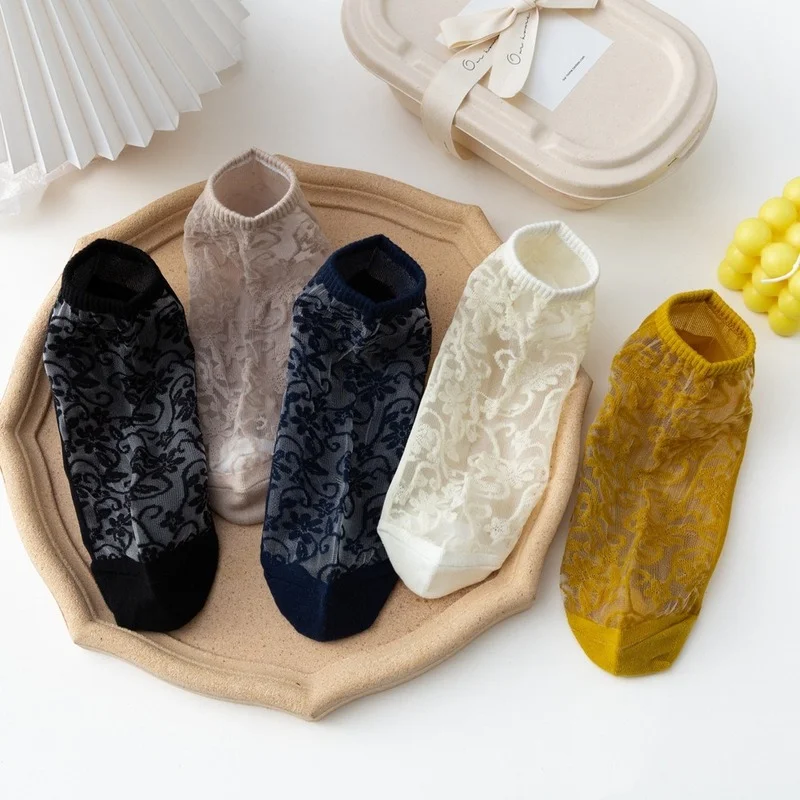 

Breathable Ultra Thin Socks Summer Women Transparent Lace Retro Printing Woman Socks Girls Elastic Short Socks Female Sox