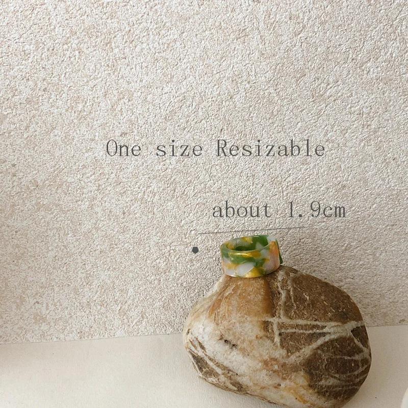 

2021 New Korea Simple Halo Dyeing Ring Acrylic Resin Thick Open C-shaped Circle Round Rings for Women