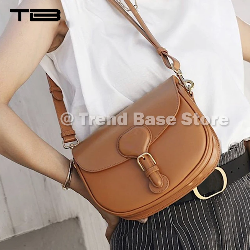

Trend Base Fashion Half Round Flip Single Shoulder Messenger Bag Retro Design Saddle Bag