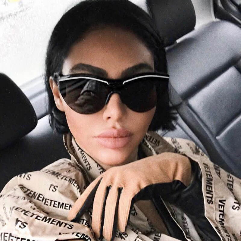 Очки солнцезащитные женские зеркальные цельнокроеные модные солнечные очки в