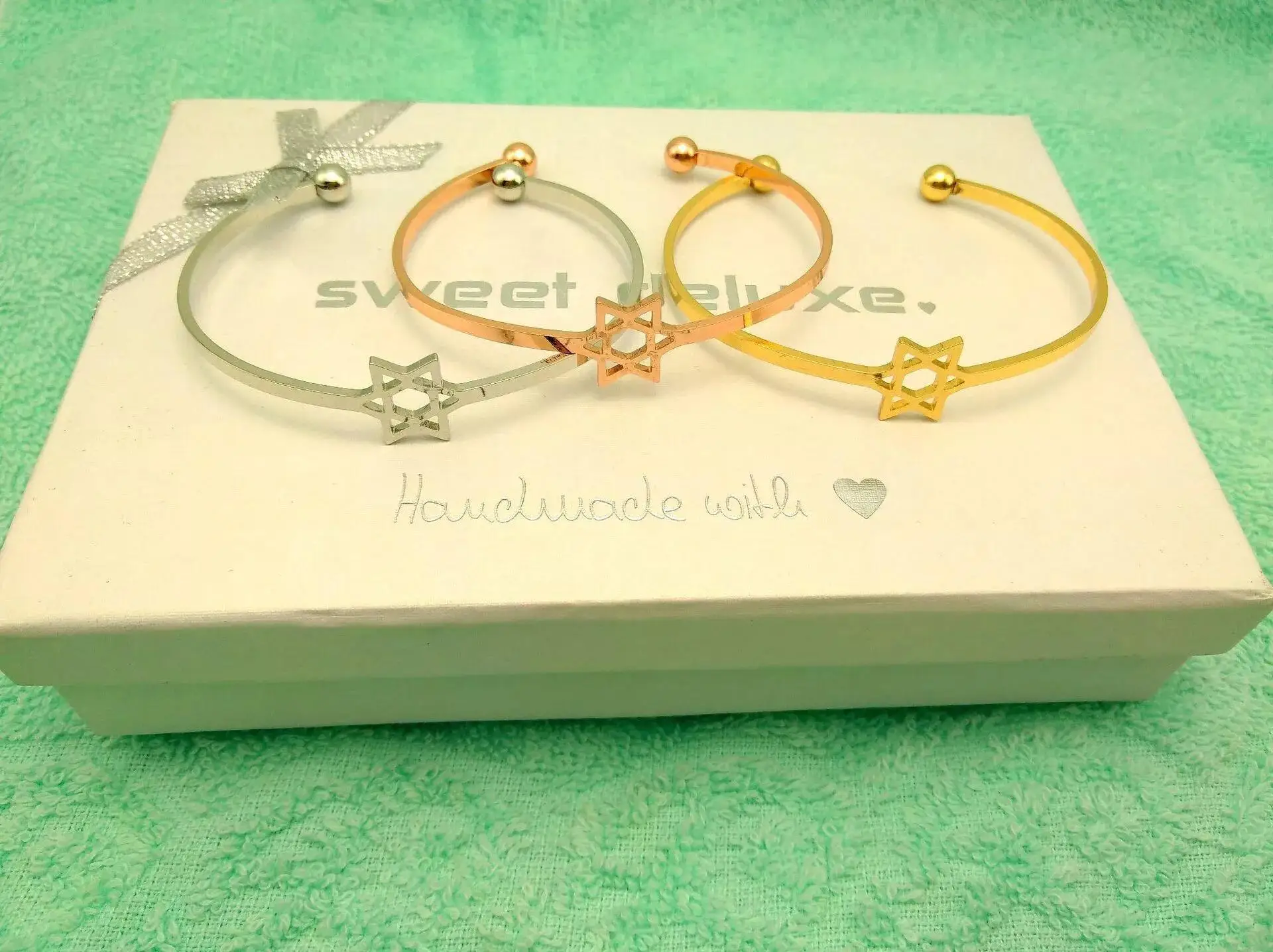 

Hot selling openwork six pointed star bracelet, rose gold bracelet, versatile five pointed star bracelet, temperament and Fashi
