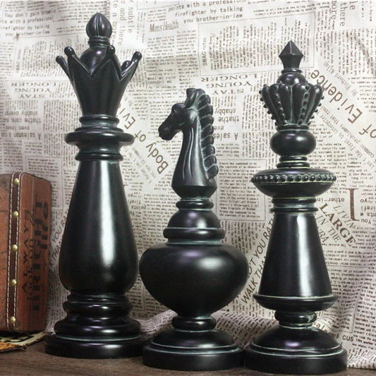 

European Luxury Retro Resin International Chess Figurines Crafts Home Furnishing Decoration Livingroom Creative Ornaments Statue