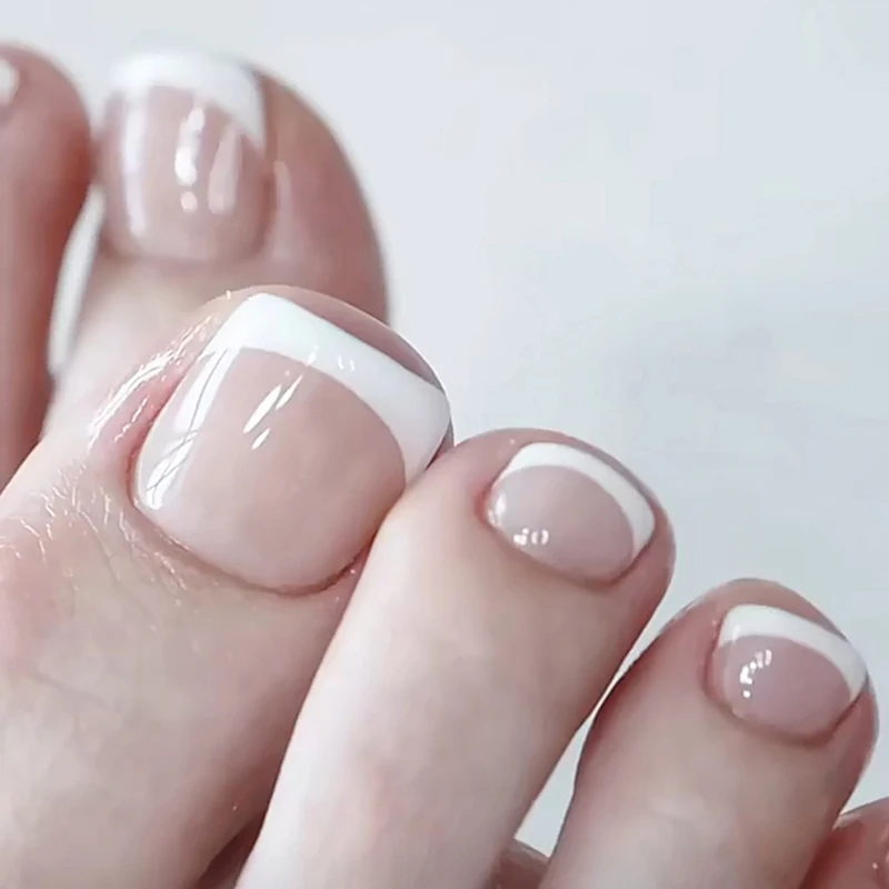 24pcs Fake French Toe Nails Set Press On Short Square Acrylic Nail Kits Wearable False Nails Nude Color Fashion Feet Nail Tips