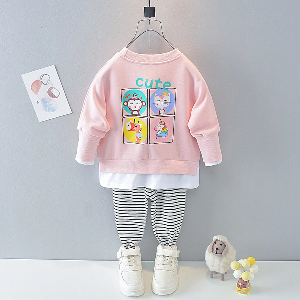 

Новинка осени 2021, комплект детской одежды для девочек, футболка с длинным рукавом и единорогом, брюки в полоску, костюм из 2 предметов, свитшо...