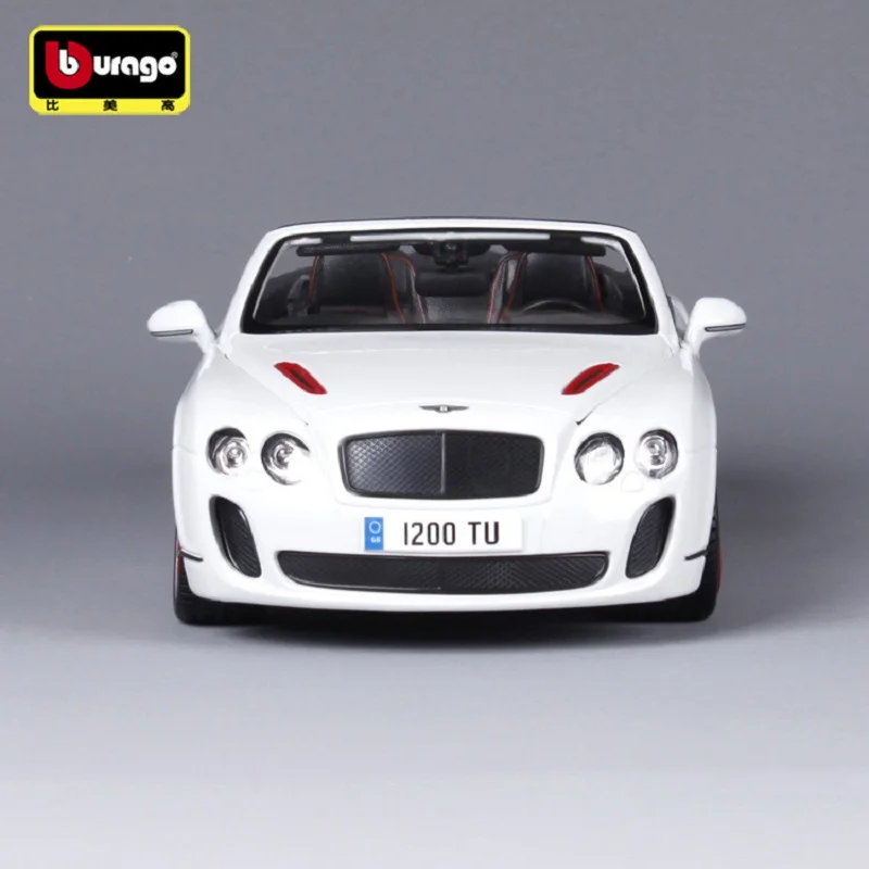 Bburago1:18 литые игрушечные модели спортивных автомобилей для Bentley ISR с рулевым