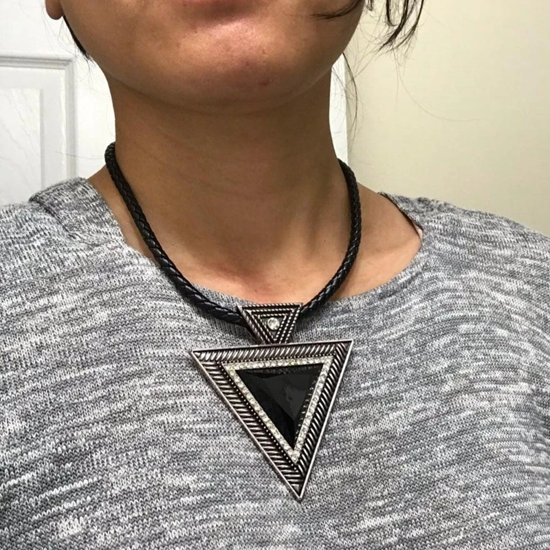 Винтажные Чокеры массивные ожерелья для женщин в стиле бохо черная кожа