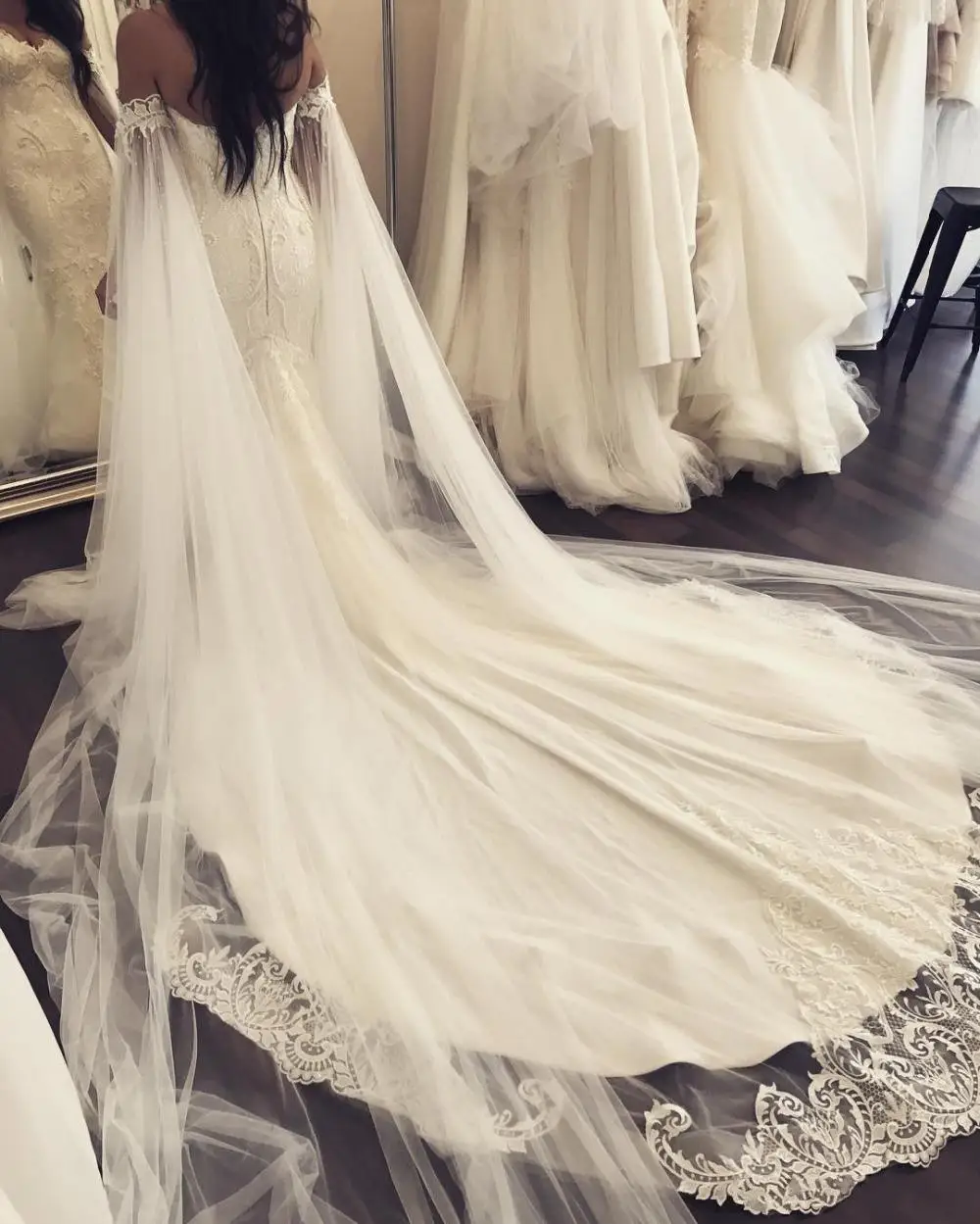

Plus Size 2021 Mermaid Wedding Dresses Robe de mariee Applique Beading Pearls Wedding Gowns Court Train Sheath Bridal