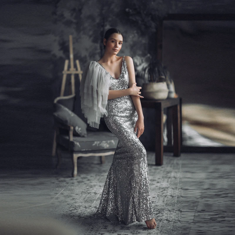 Роскошные блестящие юбки-годе с V-образным вырезом сделанные на заказ длинные