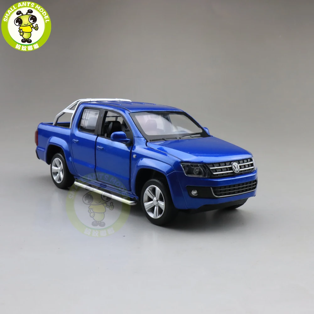 1/30 Caipo AMAROK пикап литая модель автомобиля игрушки для детей оттягивающийся музыкальный светильник подарки для мальчиков девочек