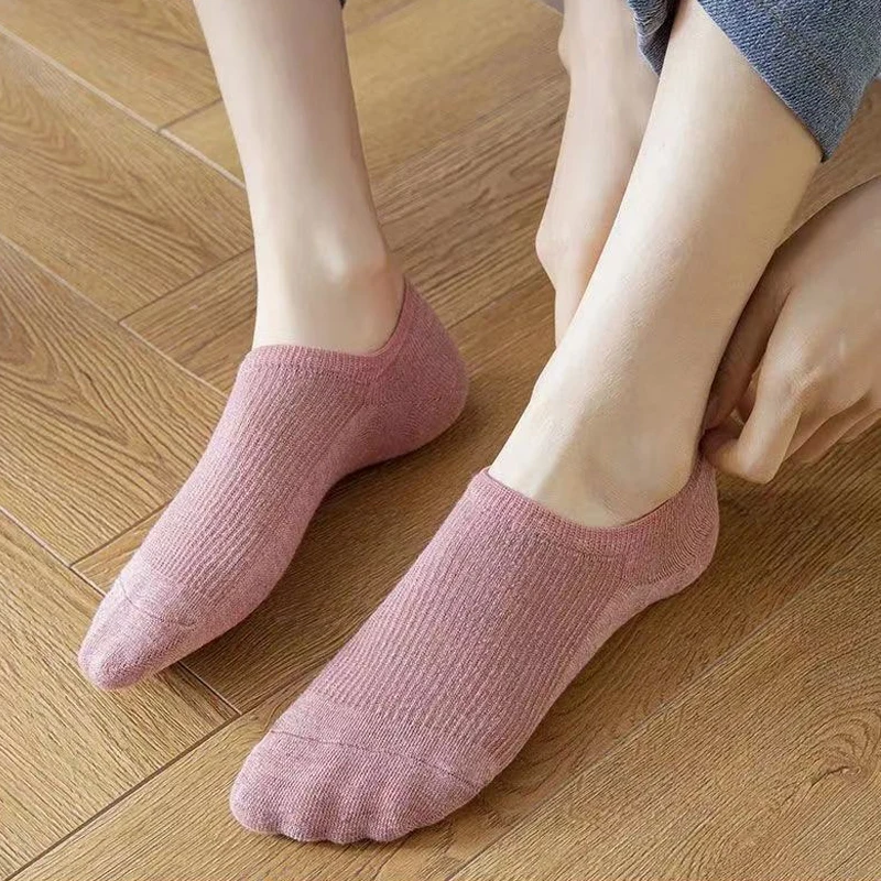 

1 Pairs Solid Color Ankle Socks Women Boat Socks Invisible Girls Cotton Women Spring Summer Fashion Shallow Elastic Sock Slipper