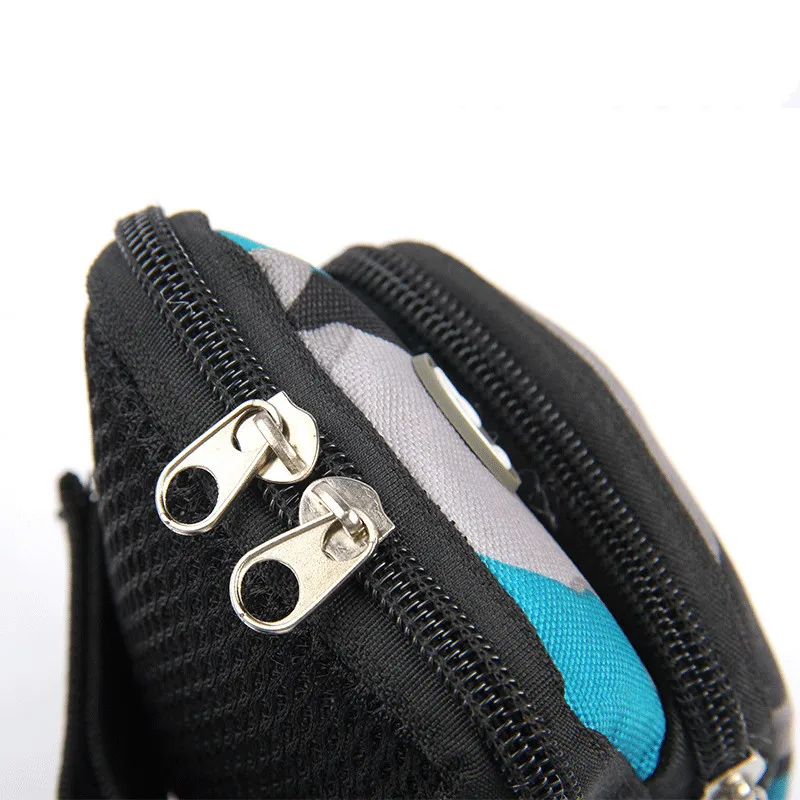 

1PCS Camouflage Waterproof 5.5 Inch Mobile Phone Arm Band Bag Pouch Outdoor Sport Running Case Armband Holder on Hand for Iphone