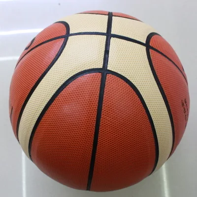 

Free delivery of authentic German Iris / aroose Indoor and Outdoor General imported South Korean hygroscopic basketball feels so