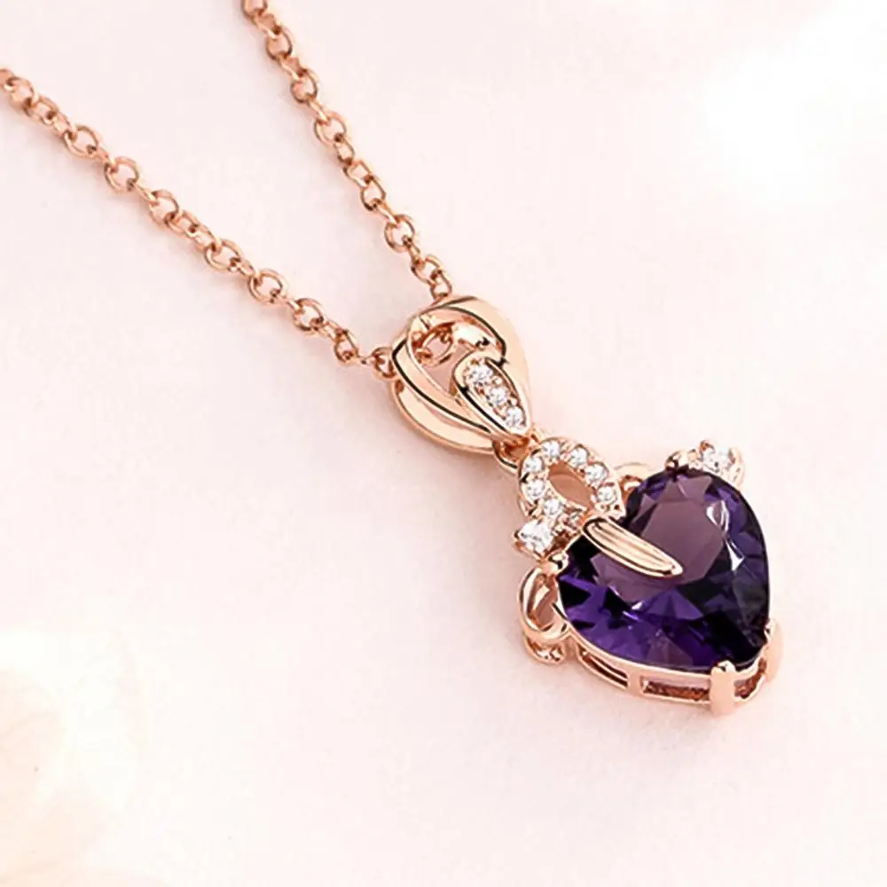 

Heart Shape Rhinestone Pendant Necklace with Storage Box Rose Valentine Gift Set