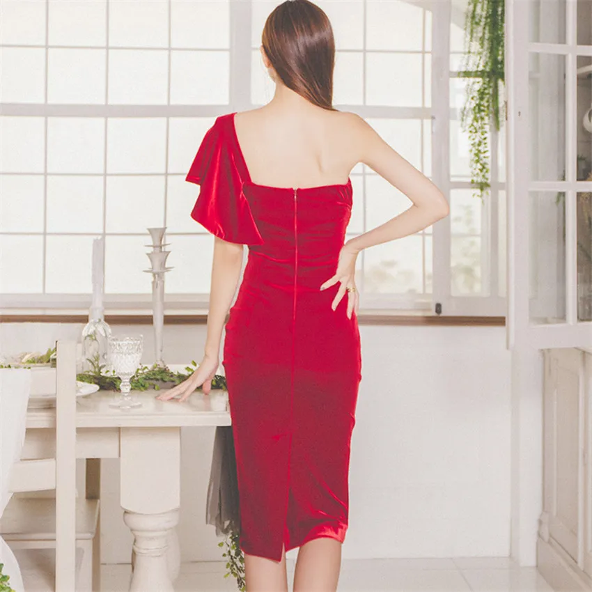 

Summer Sexy One Shoulder Party Dress Women Ruffle Neck Red Black Velvet Bodycon Dress Female Slim Sheath Dresses Robe Femme