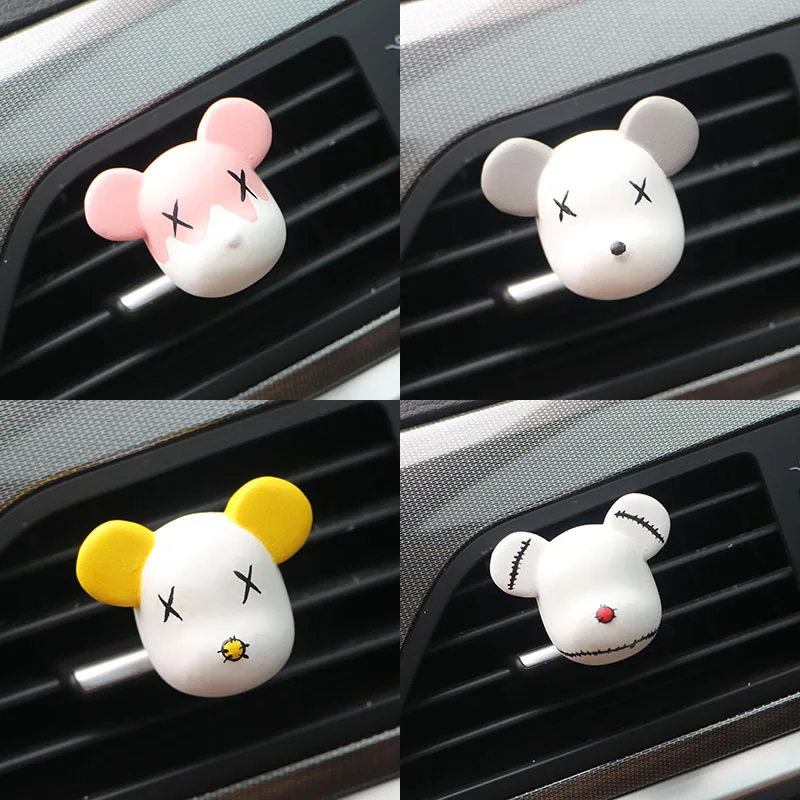 

Creative car decoration bear car air outlet aromatherapy car odor removal gypsum aromatherapy