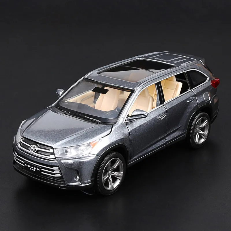 Модель автомобиля Toyota Highlander 1:32 литой автомобиль из сплава Игрушечная модель