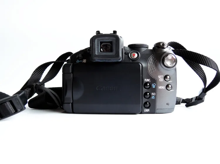 Используется Canon PowerShot Pro Series S5 IS 8.0MP цифровая камера с 12x оптическим
