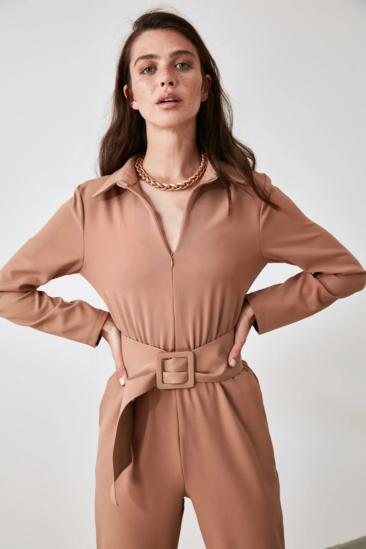 

Trendyol Zip Detail Jumpsuit TWOAW21TU0106
