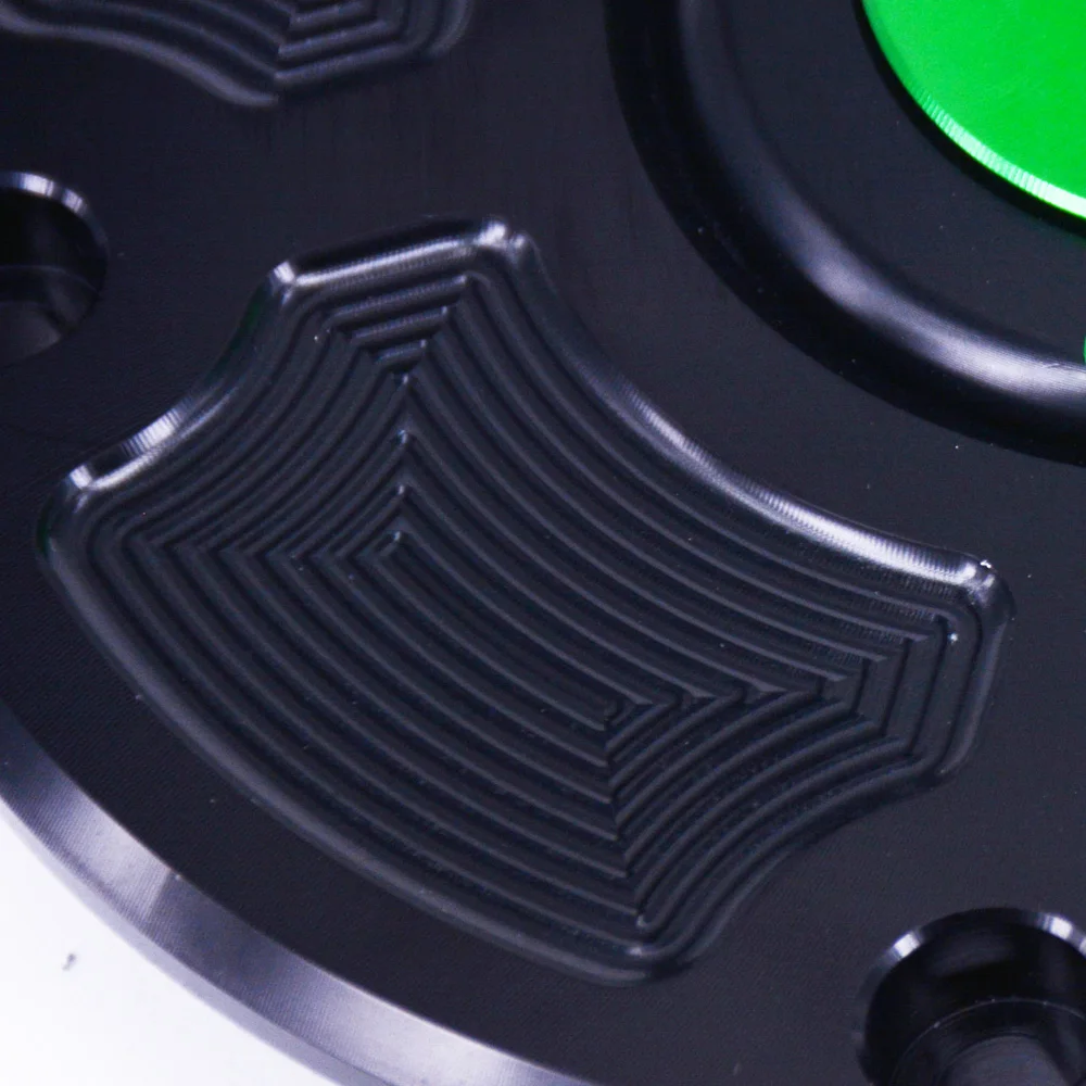 

Keyless Fuel Gas Cap Tank Cover For Kawasaki Ninja 650R ER6F ER6N Z1000 Z1000SX ZX6R ZX10R ZX9R ZX10R Z650 Z800 Z900 ZZR1400