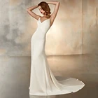 Белое свадебное платье без рукавов, с глубоким V-образным вырезом
