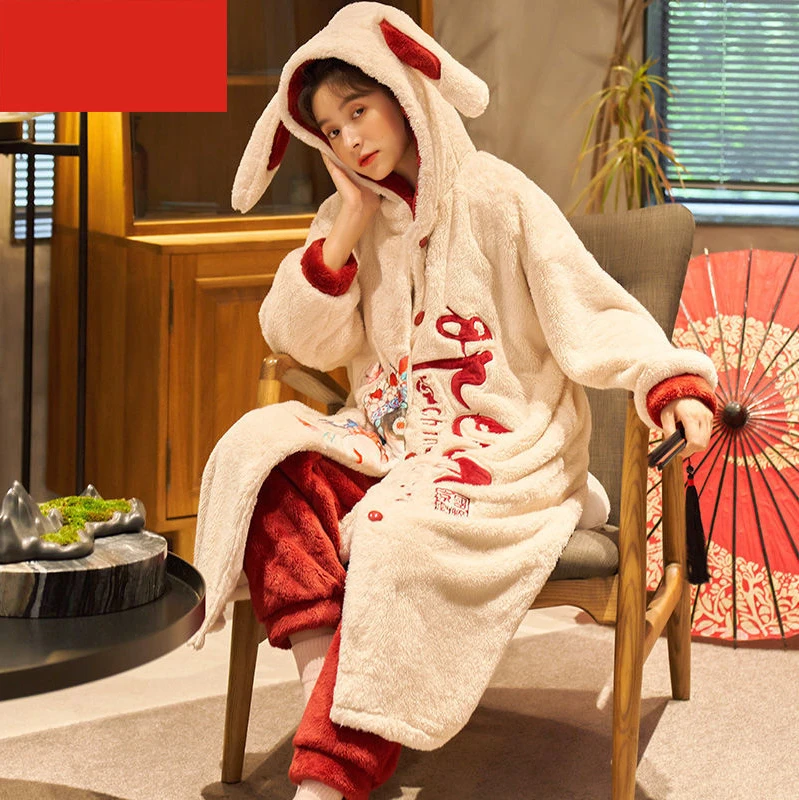 2021 New Couples Coral Velvet Pajamas Korean Version of The Long Thickened Warm Loungewear Loose Winter Cat Paw Robe Pajamas