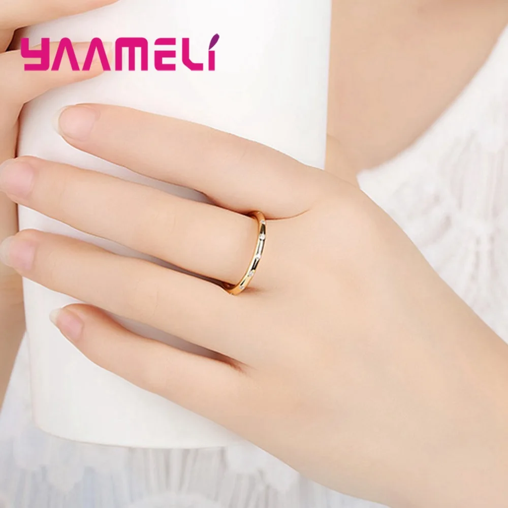 Женское кольцо из серебра 925 пробы с кристаллами | Украшения и аксессуары