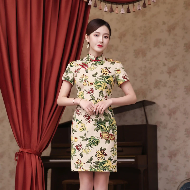 Традиционное китайское атласное платье Cheongsam Qipao для женщин короткий рукав вышивка древний костюм для вечеринок платья для взрослых - Цвет: Color3