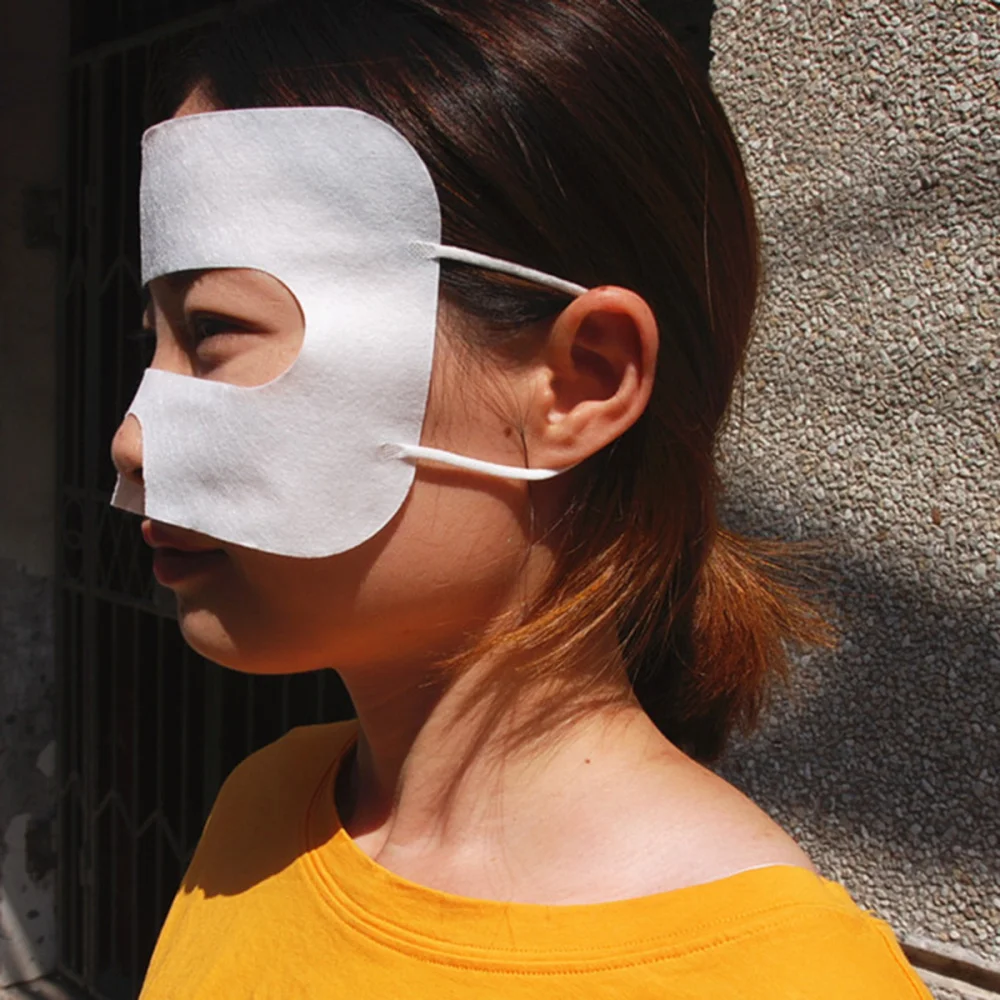 

50pcs Unisex Disposable VR Eye Mask Universal VR Device Cover Sanitary Pad VR Mask with Ear Loops (SMS Cover Nose Ear Hanging Pa