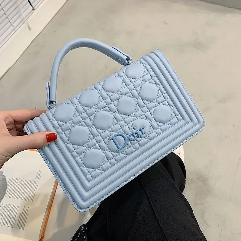 

Retro casual women's portable shoulder bag fashion exquisite women's shopping bag new fashion PU leather slanting bag