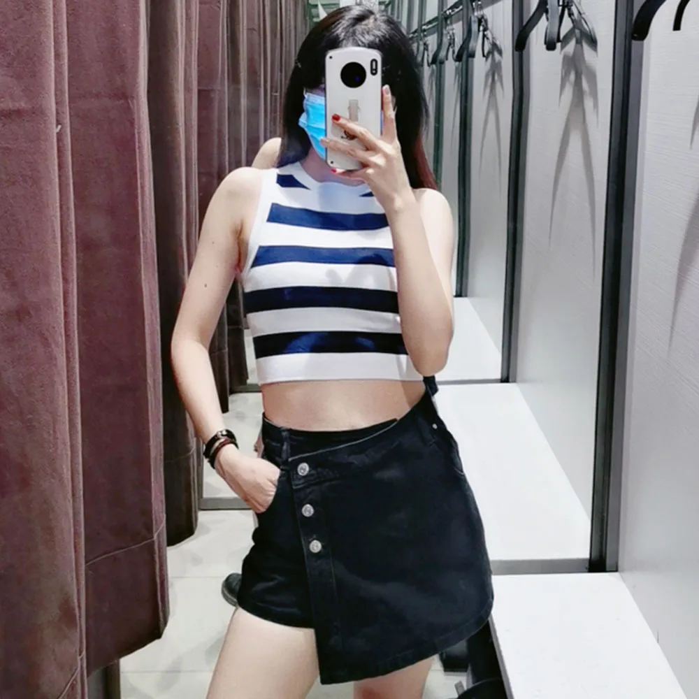 

DiYiG WOMAN 2021 summer new women's round neck sleeveless sweet close-fitting striped knitted blouse
